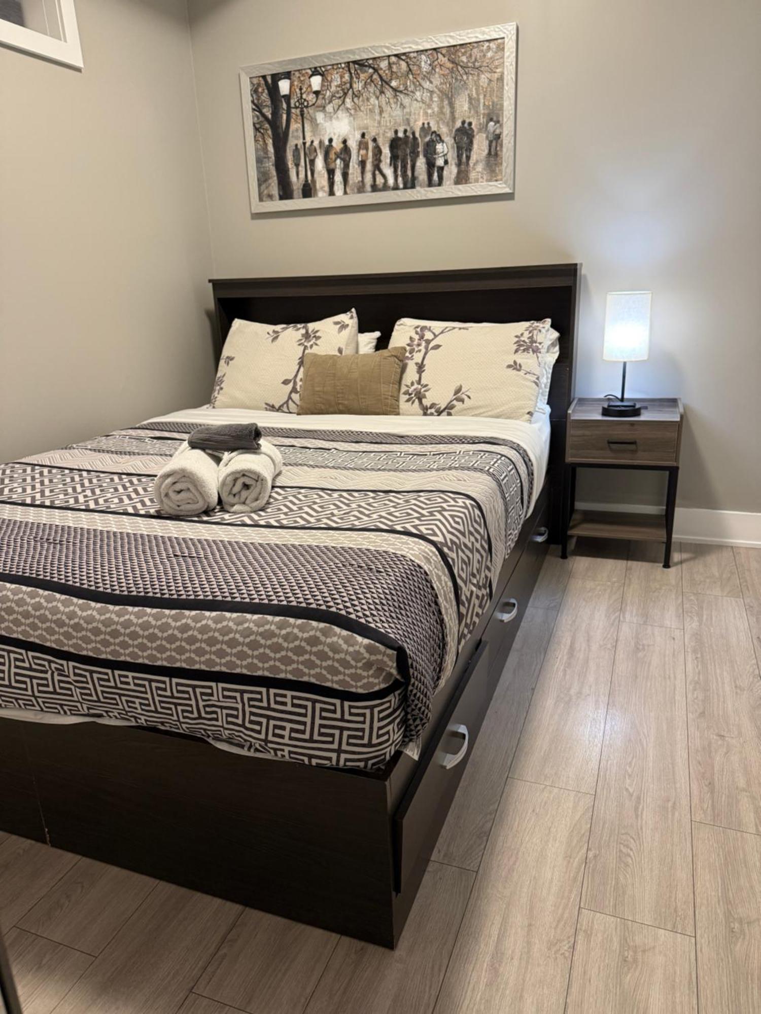 Niagara Getaway Across Fallsview מראה חיצוני תמונה